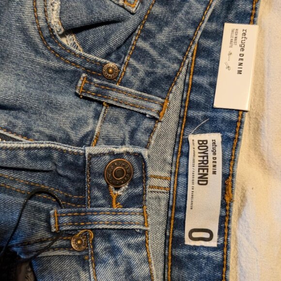 NWT Refuge Boyfriend Denim Jeans Size 0 - Picture 3 of 8